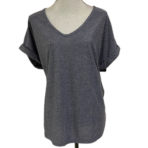 COIN 1804 Women's Plus Dot Print Rolled Sleeve V-Neck Tee Shirt Size 3X - Picture 2 of 7